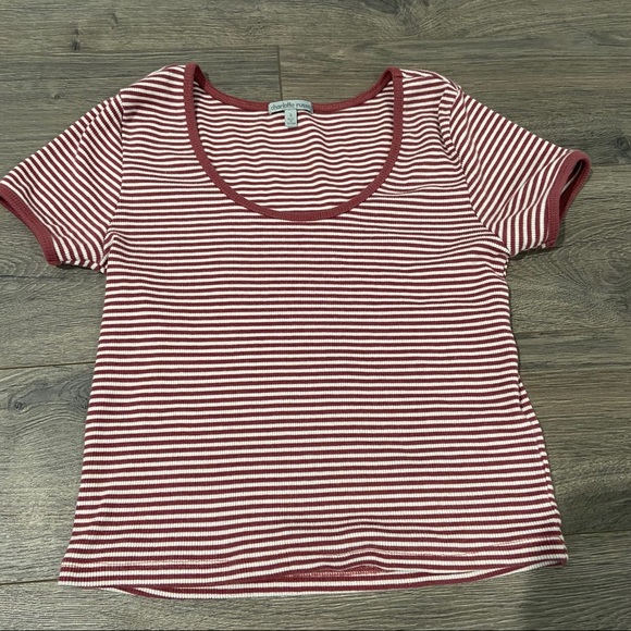 🌸5/$25: Striped Ringer Tee - Picture 2 of 4